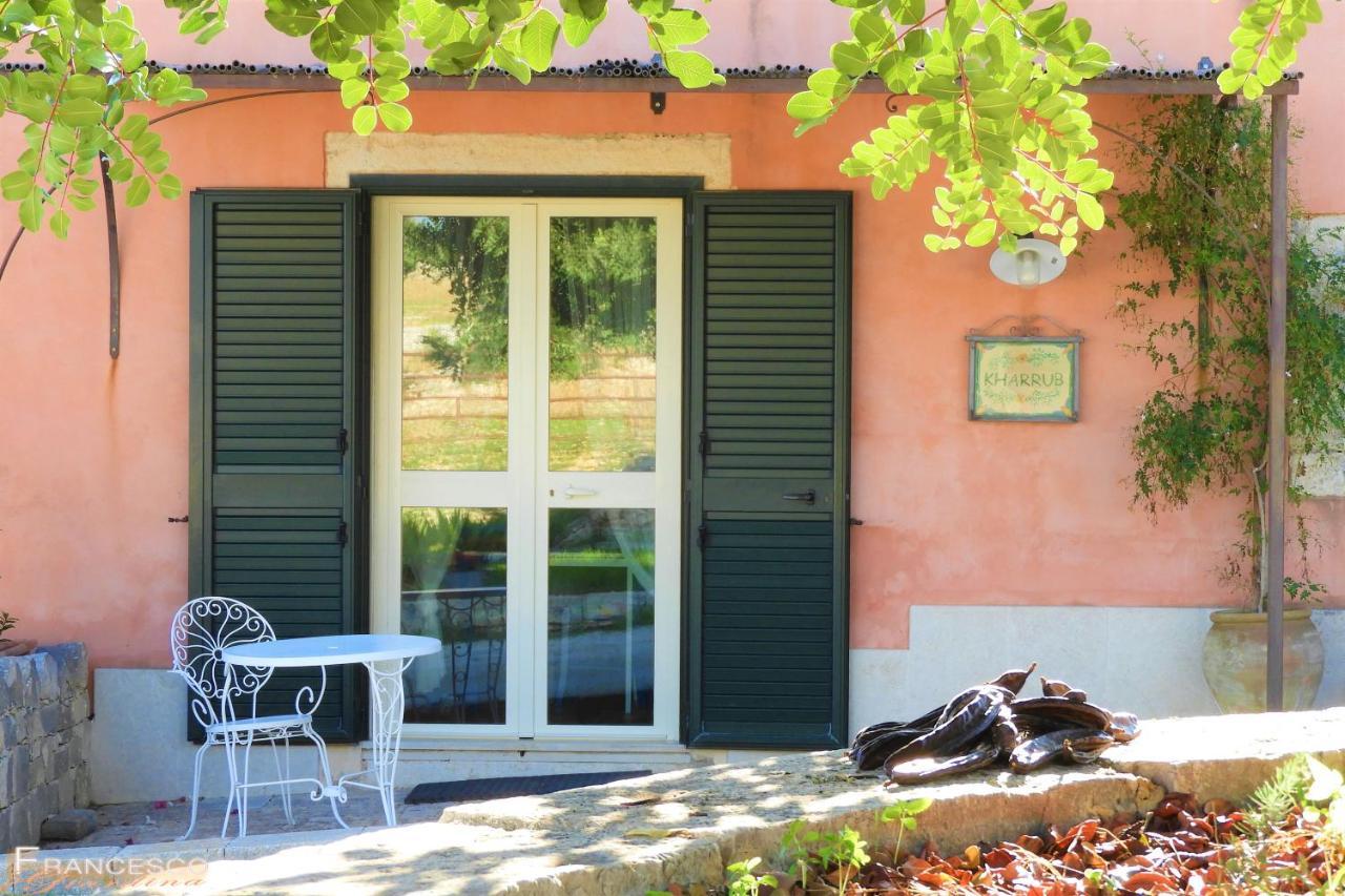 Il Baglio Di Kharrub Rural Guest House Pozzallo Exterior foto